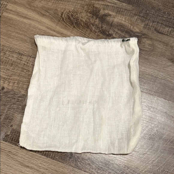 Lightly used smaller Coach White Logo Dust Bag - Picture 2 of 5